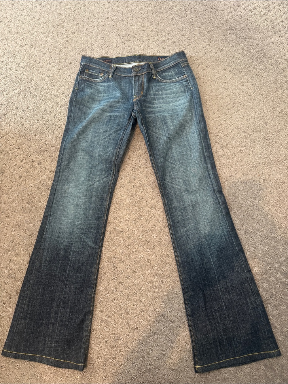 Citizens Of Humanity Vintage Wash Flare Jeans in Blue